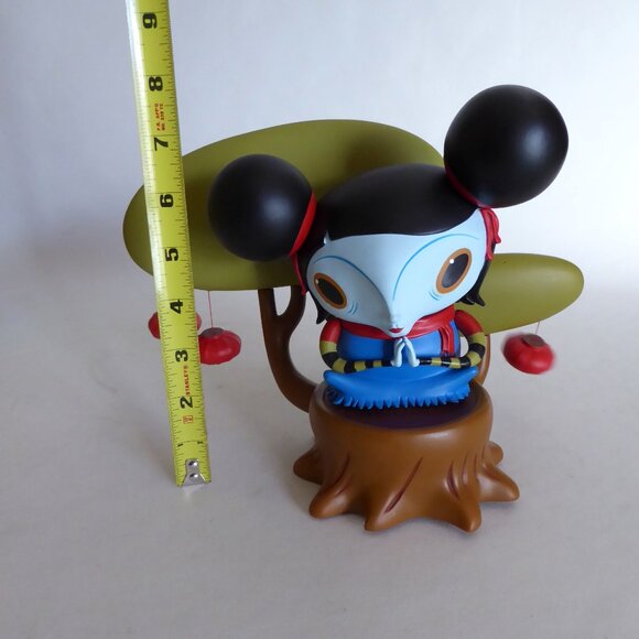 NEW RARE LE 500 2004 7.5” SCARY GIRL TREEDWELLER DESIGNER URBAN VINYL FIGURE - Picture 10 of 16